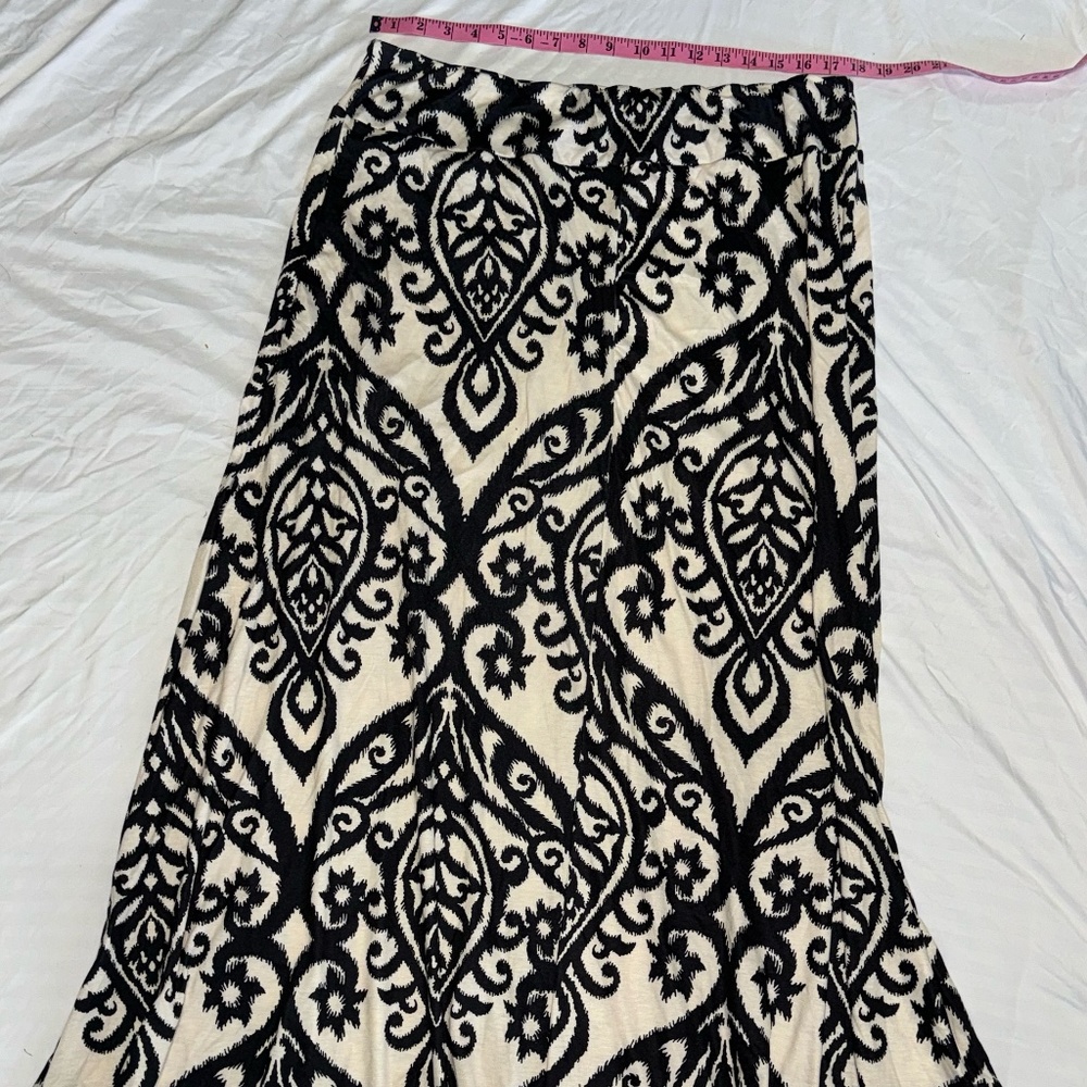 Long Skirt